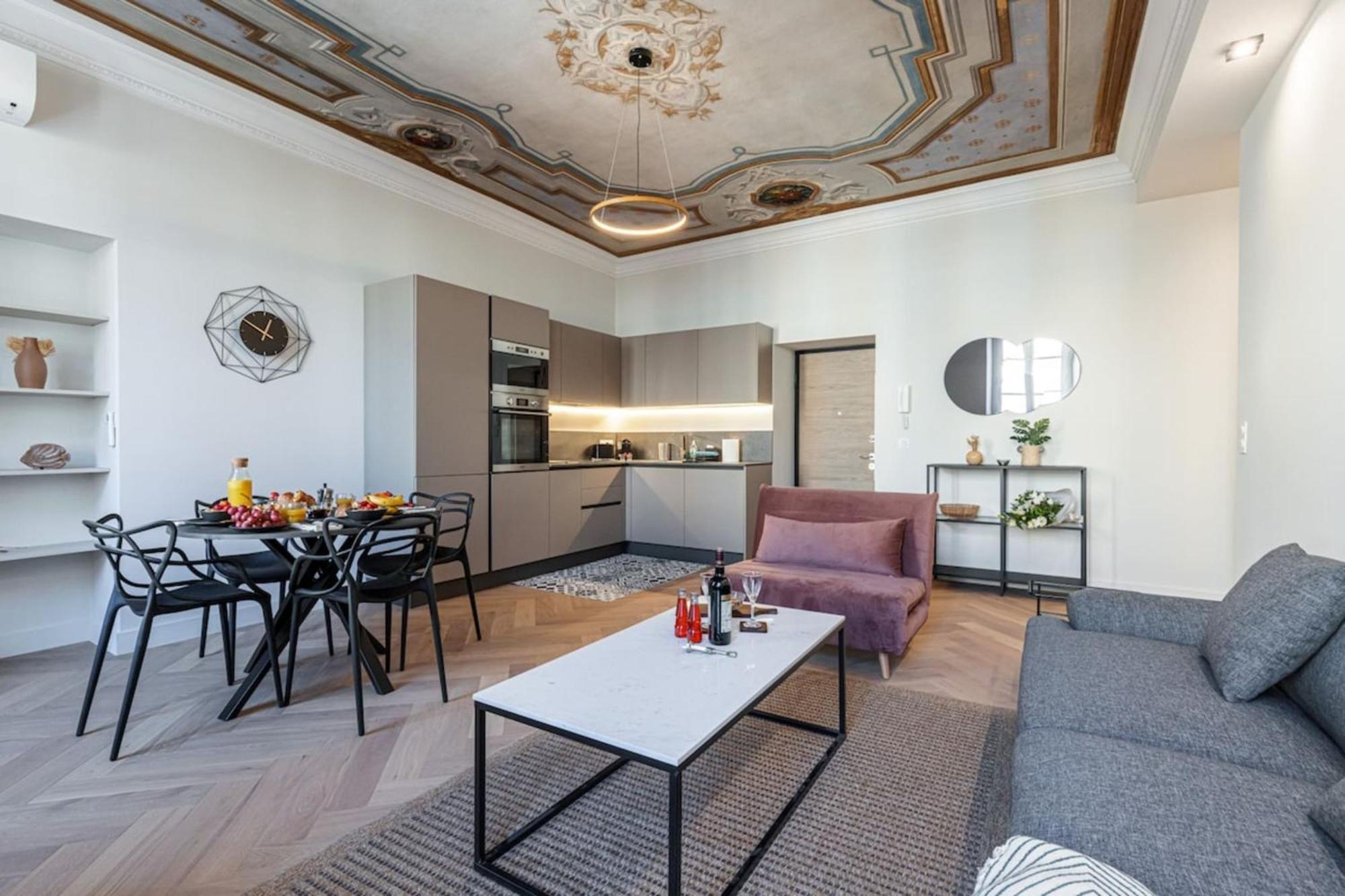 Philibert - Traditional Apart With Historical Fresco Nizza Exterior foto
